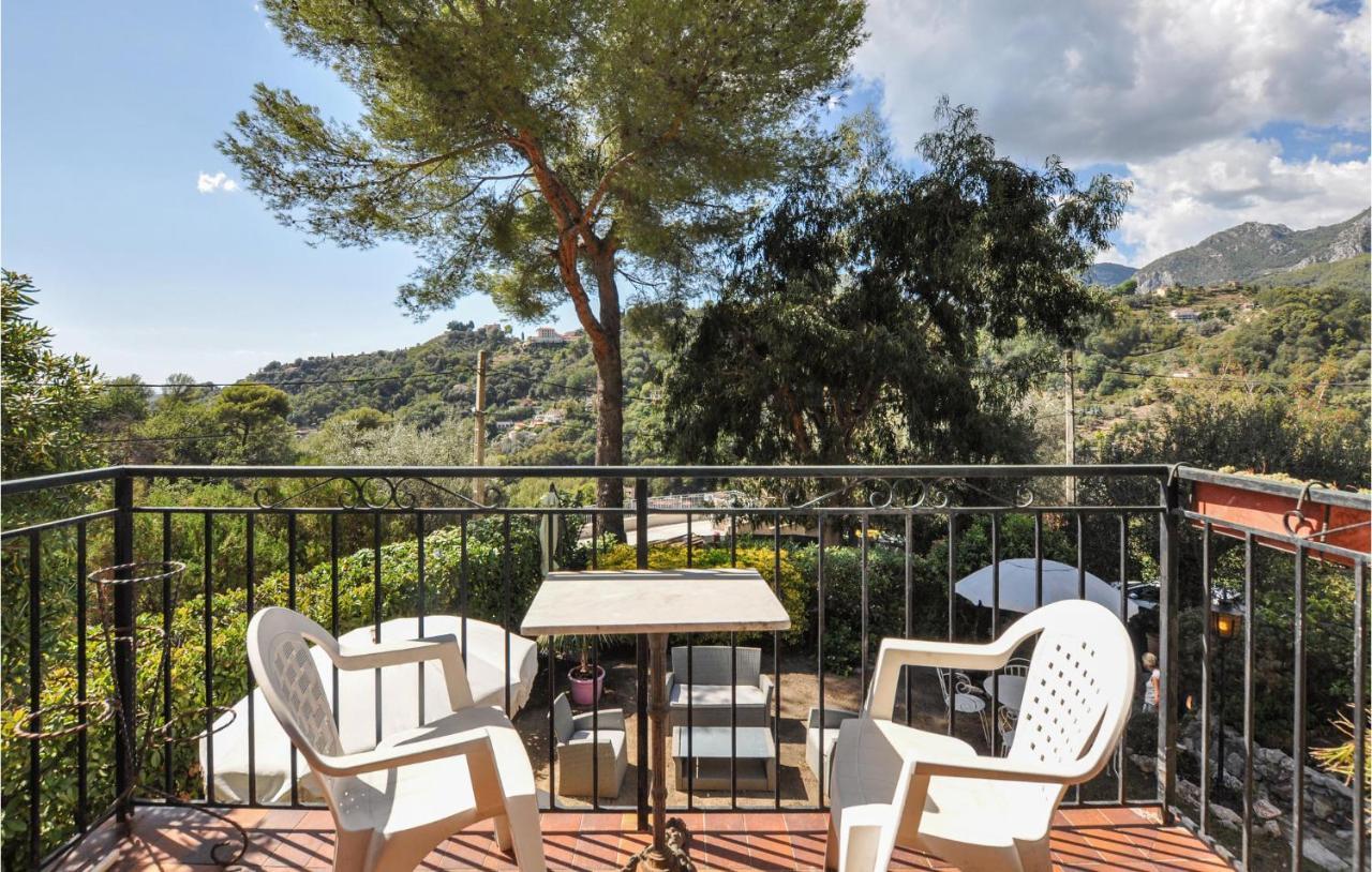 1 Bedroom Lovely Home In Menton Bagian luar foto