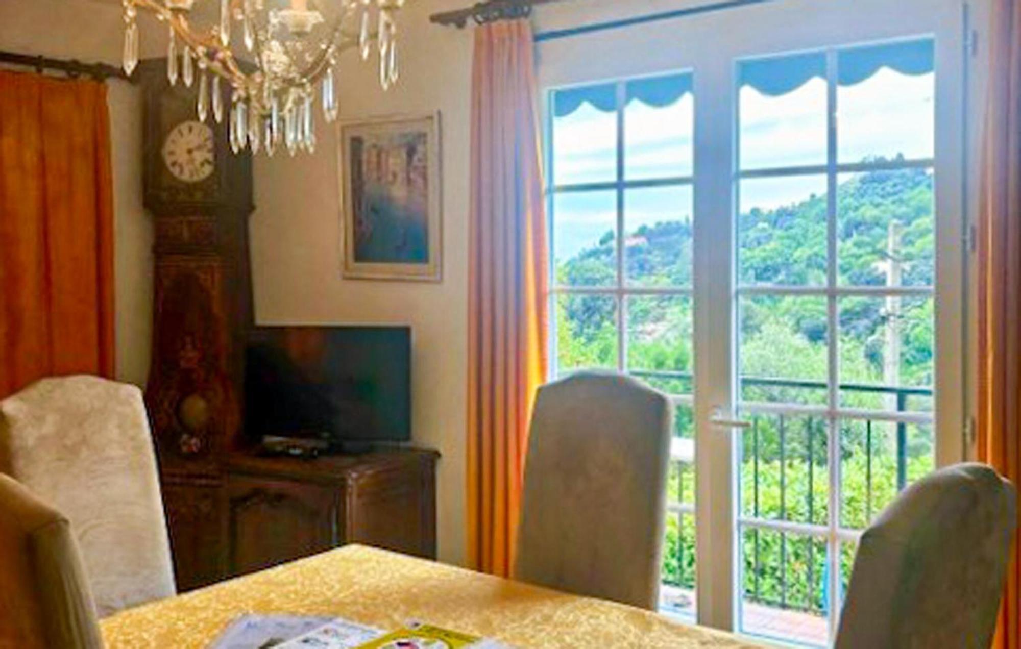 1 Bedroom Lovely Home In Menton Bagian luar foto